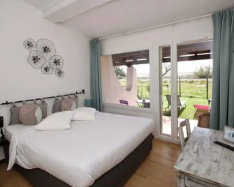 Hôtel La Palunette - סנט-מארי דה-לה-מר