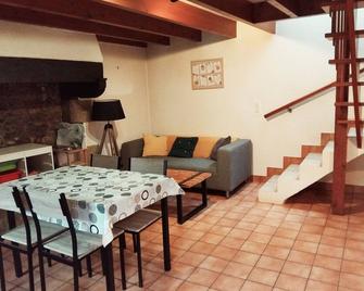 Gite en campagne pour 4 personnes - Berrien - Comedor