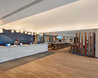 Hyatt Place London Heathrow Airport - West Drayton - Bar