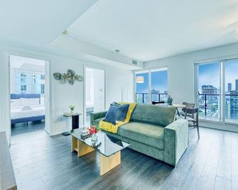 Rivetstays - The Jarvis - Toronto - Living room