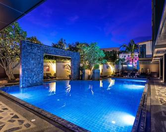 Mazi Design Hotel by Kalima - Patong - Pool