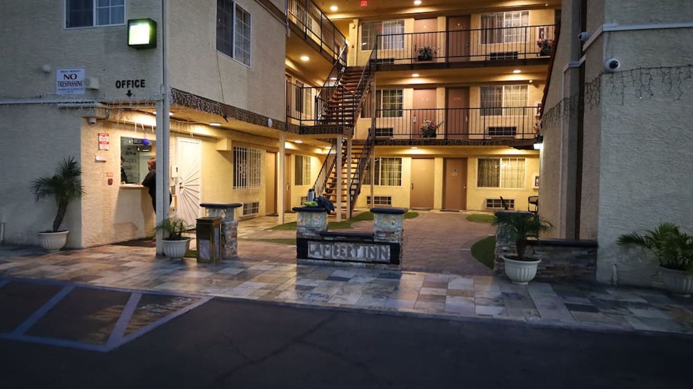 Lambert Inn