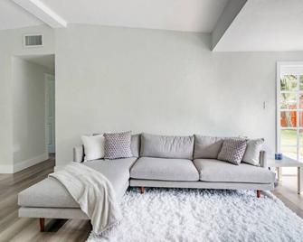 The Best House in the Best Location - Fort Lauderdale