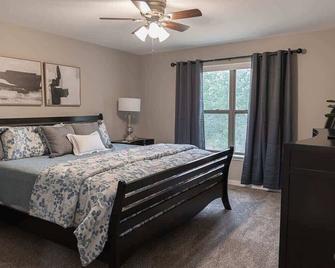 Brand New 3 Bedroom! - Loves Park - Bedroom