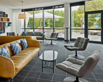 Four Points Flex by Sheraton Ratingen Düsseldorf Airport - Ratingen - Lounge