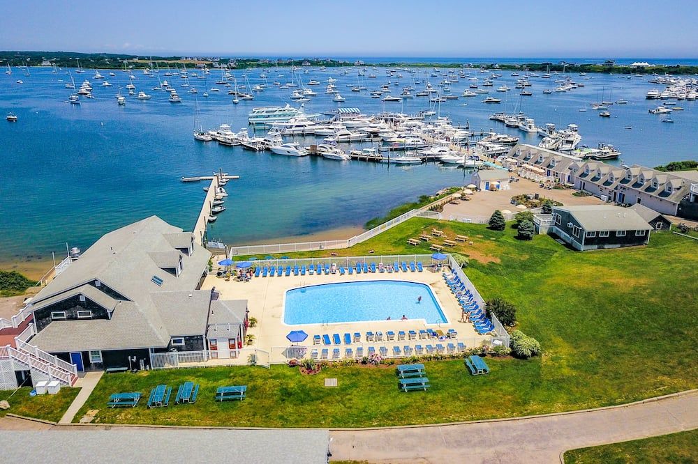 Champlin's Marina And Resort - Block Island - Edificio