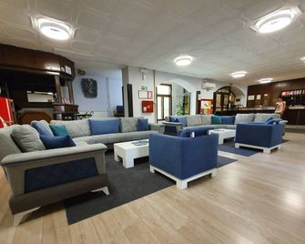 Hotel Vojvodina - Novi Sad - Lounge