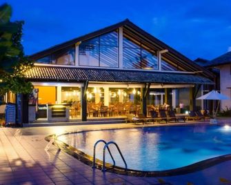 Kamili Beach Villa - Kalutara - Pool