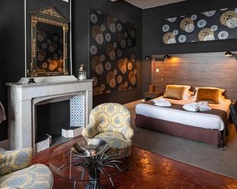 La Margelle - Pernes-les-Fontaines - Camera da letto