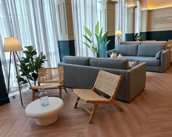 B&b Hotel Figueira Da Foz - פיגרה דה פוז - טרקלין