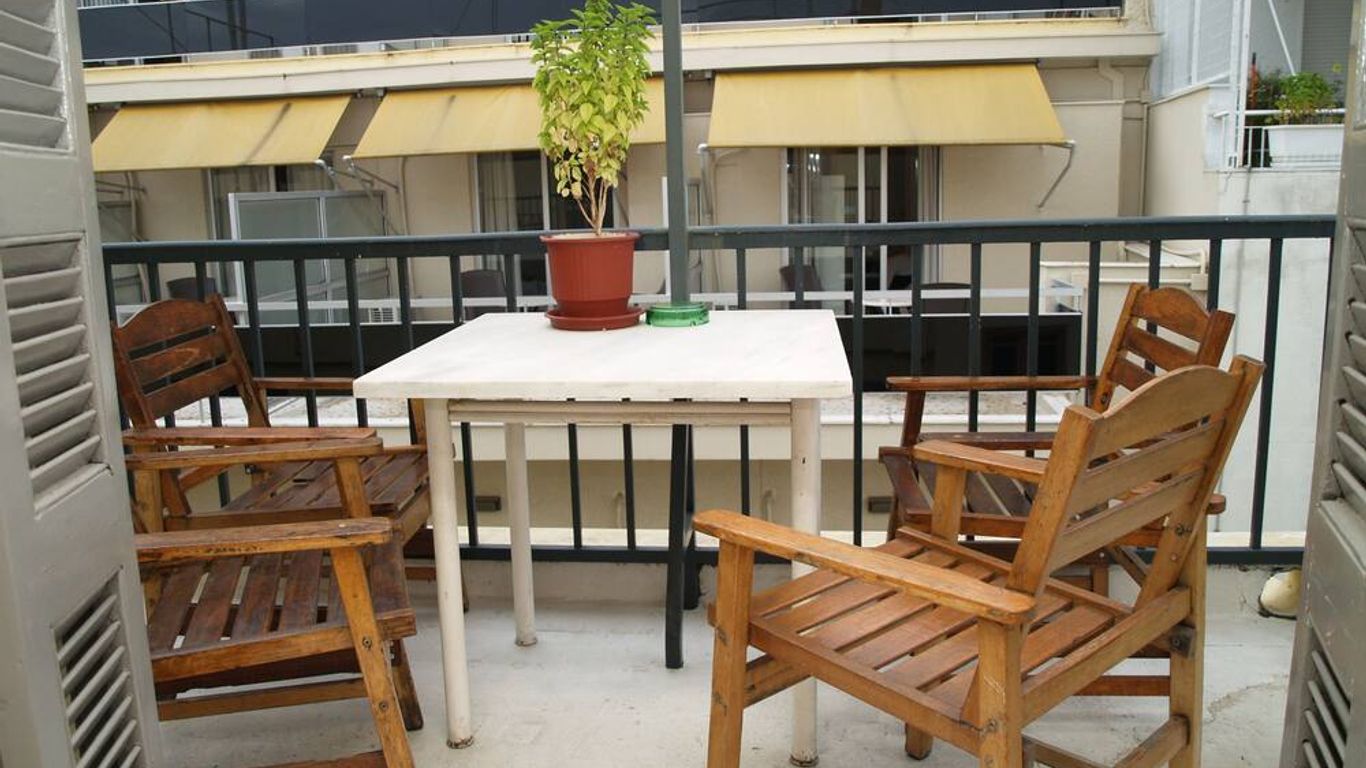 أكروبوليس هاوس