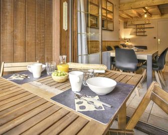 Appartement cosy aux Deux Alpes avec vue sur la montagne - Les Deux-Alpes - Comedor