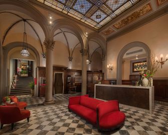 NH Collection Firenze Porta Rossa - Firenze - Ingresso