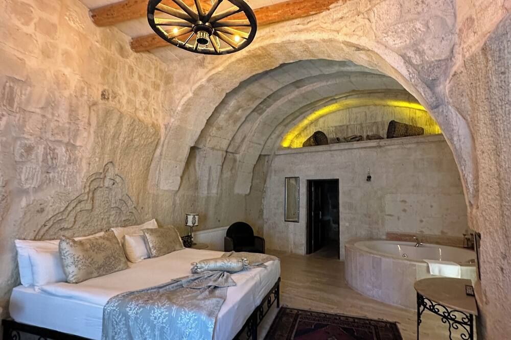 Ortahisar Cave Hotel - אורגופ - חדר שינה