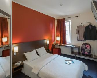 Dodo Hotel - Riga - Yatak Odası