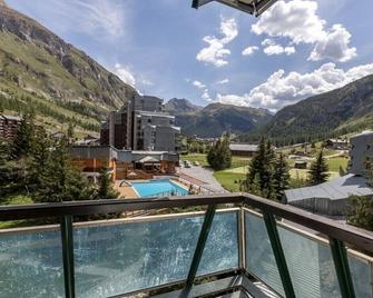 2-room apartment in Val d'Isère-La Daille, beautiful mountain panorama - Val-d'Isere - Bể bơi