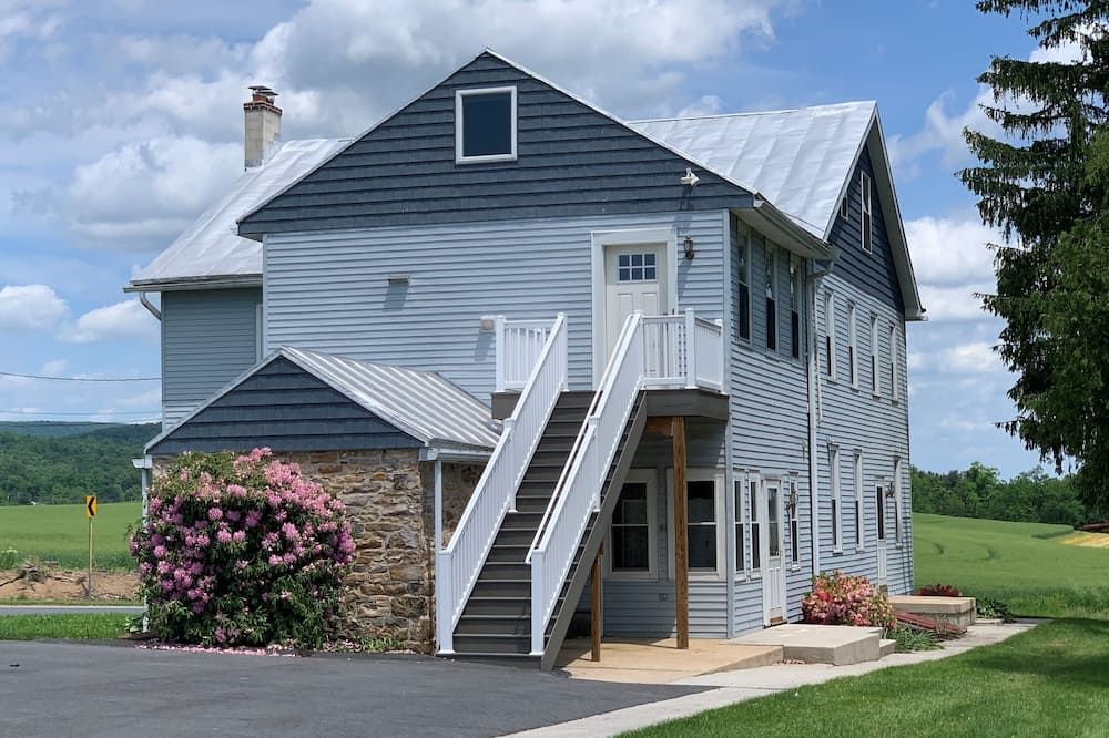 Farm View -- perfect for families