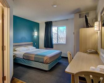 Motel 6 Menomonie - Menomonie - Slaapkamer