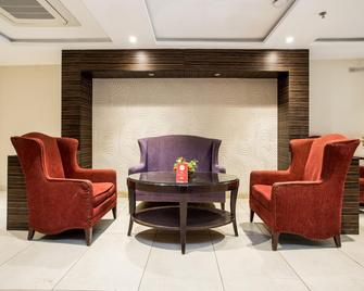 Hotel Nandi - Ujjain - Lobby
