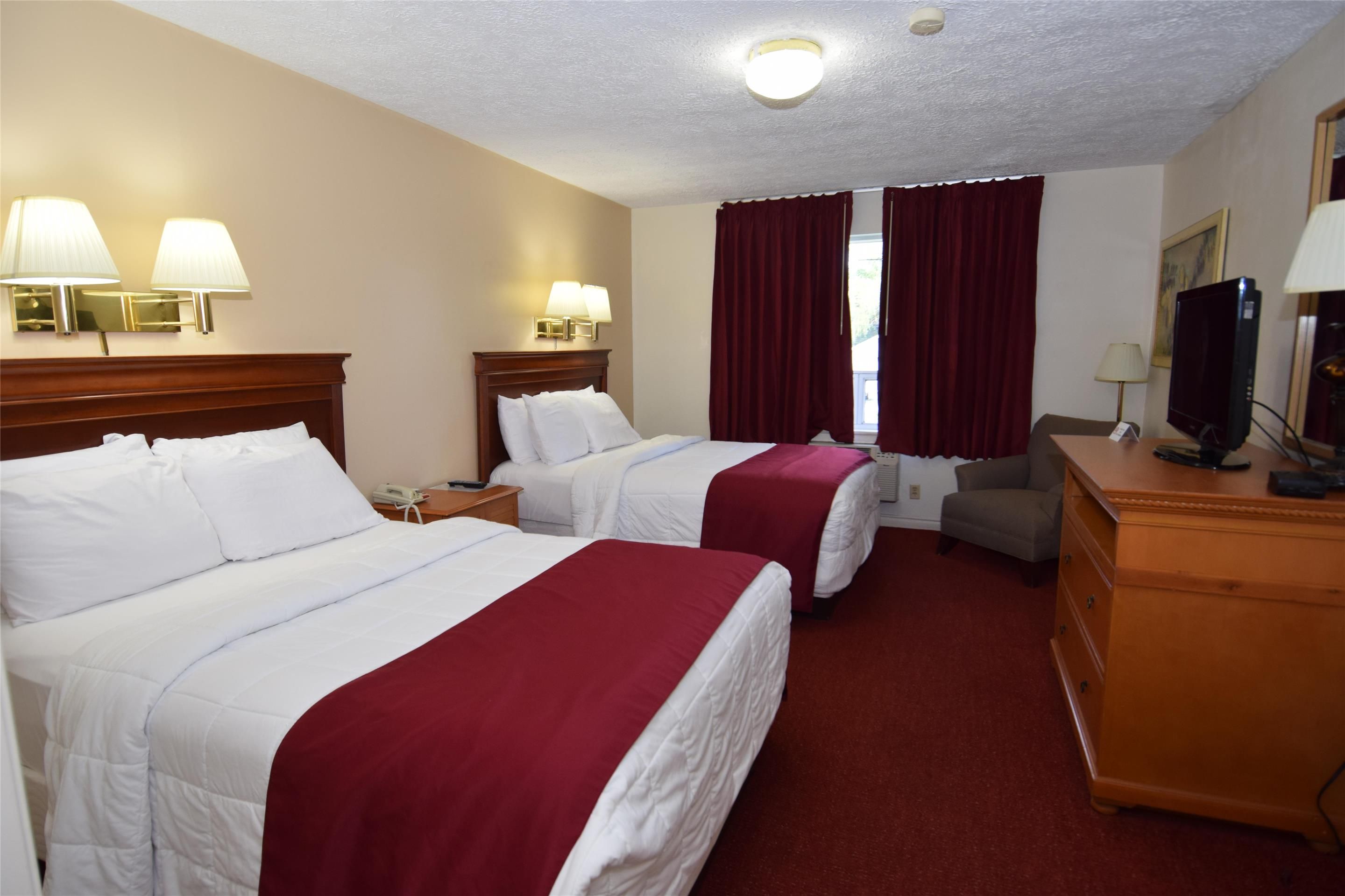 Knights Inn Oswego East - Oswego - Slaapkamer