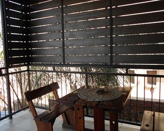 Meerkat Manor - Komatipoort - Balcon