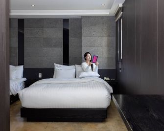 Icheon Boutique Xym - Icheon