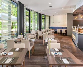 NH München Unterhaching - מינכן - מסעדה