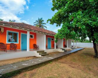 Papilio Beach Front Cottages-Tbv - Anjuna