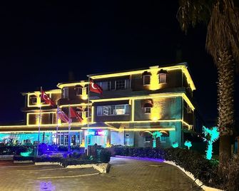Ofuro World Hotel Spa - Esmirna - Edificio