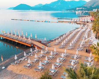 Emre Beach & Emre Hotel - Marmaris - Strand