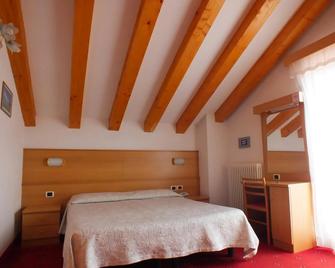 Hotel Orso Grigio - Pinzolo - Sovrum