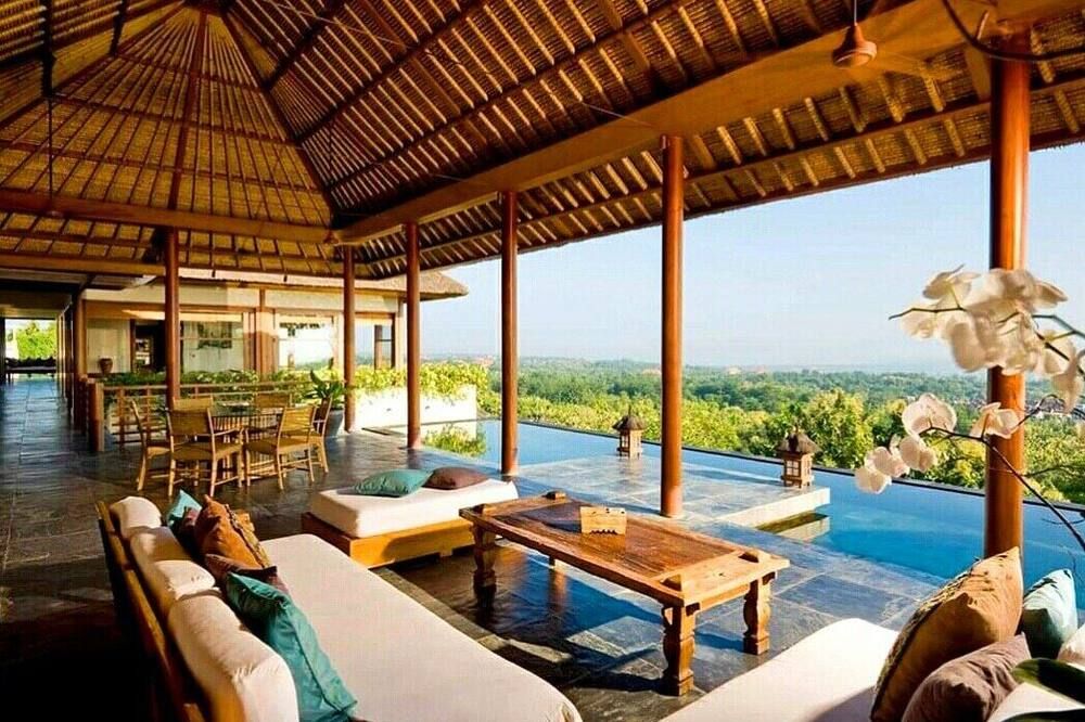 The Longhouse, Jimbaran - Bali