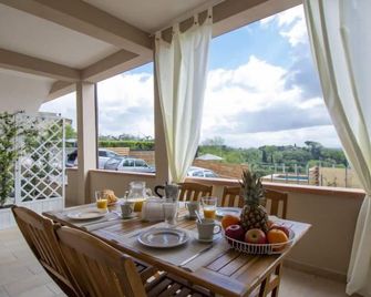 Apartment Cinzia by Interhome - Santa Maria a Monte - Restaurante