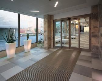 Hotel Nazionale - מאטרה - לובי