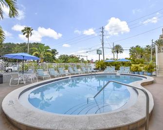 Clearwater Beach Suites #106 - Clearwater Beach - Pool