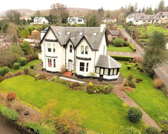 Ashburn House De Luxe B&B - Fort William - Building