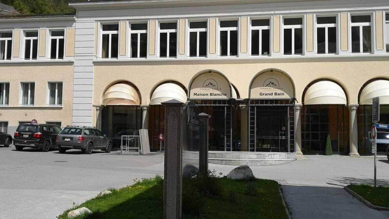 Thermal Hotels & Walliser Alpentherme Leukerbad