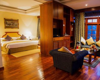 Mahaweli Reach Hotel - Kandy - Sala de estar