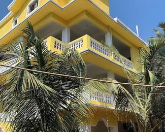 Anjuna Courtyard - Anjuna - Building