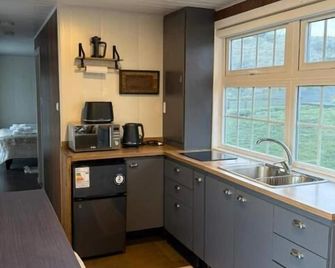 Cabañas Alsur Patagonia - Puerto Natales - Kitchen