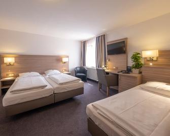 Hotel Bär - Sinsheim - Chambre