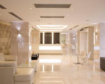 Kalinda Inn - Cesme - Front desk