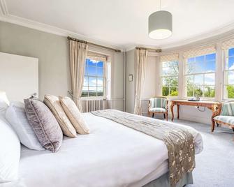 Leigh Park Country House Hotel & Vineyard, BWSC - Bradford-on-Avon - Bedroom