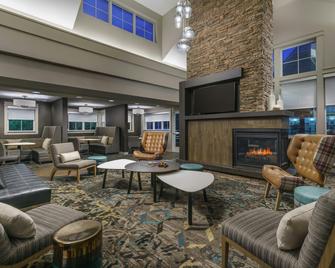 Residence Inn Burlington Colchester - Colchester - Lobby