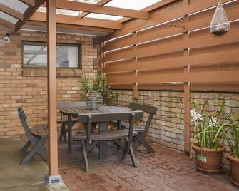 Accommodation on Clezy - Mount Gambier - Innenhof