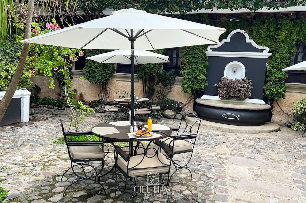 Ciel Luxe Hotels Antigua Guatemala - אנטיגואה גוואטמלה - פטיו
