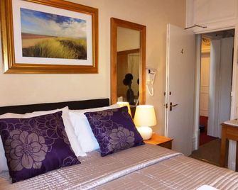 Bailey Ground Lodge - Seascale - Schlafzimmer