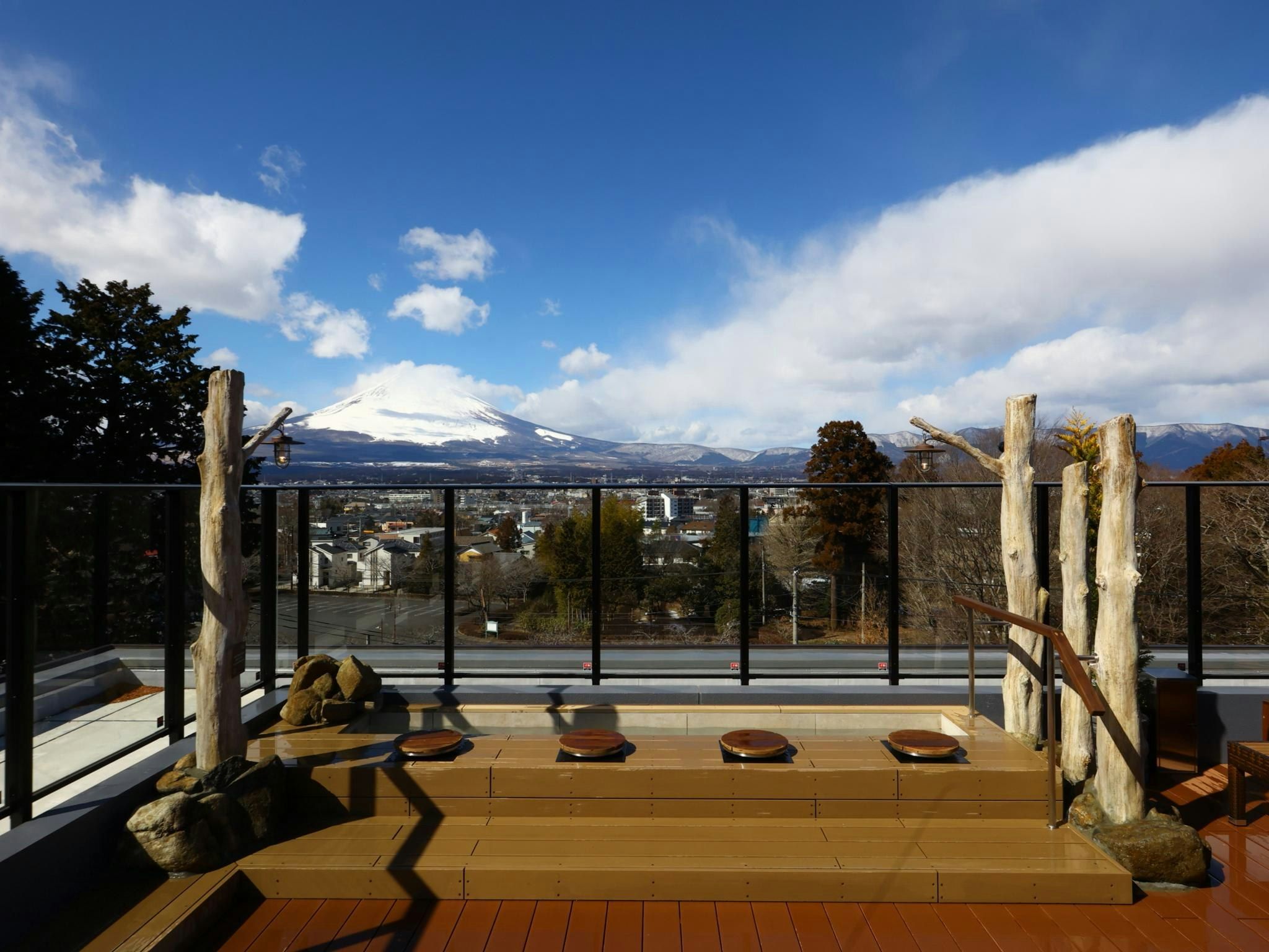 Dormy Inn Express Fujisan Gotemba - גוטמבה - מרפסת