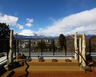 Dormy Inn Express Fujisan Gotemba - גוטמבה - מרפסת