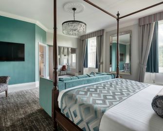 馬可尼堂飯店 - 德比 - 臥室